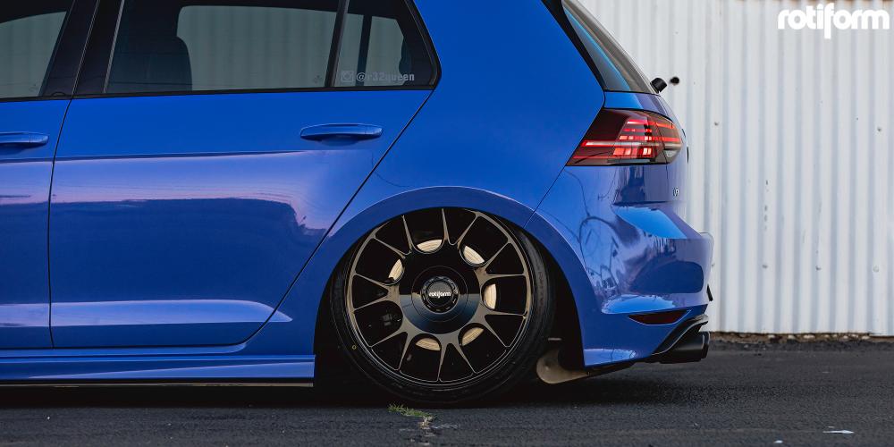 Volkswagen Golf R